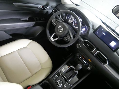 Used 2022 MAZDA CX-5 AWD 2.5 S w/ Select Package image 9