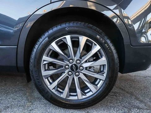 Used 2022 Chevrolet Blazer Premier w/ LPO, Sport Package image 10