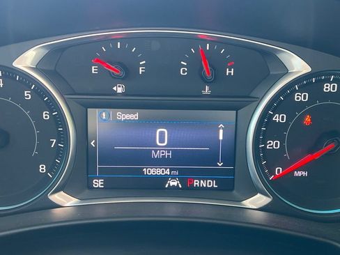 Used 2021 Chevrolet Equinox LT AWD/4WD image 12