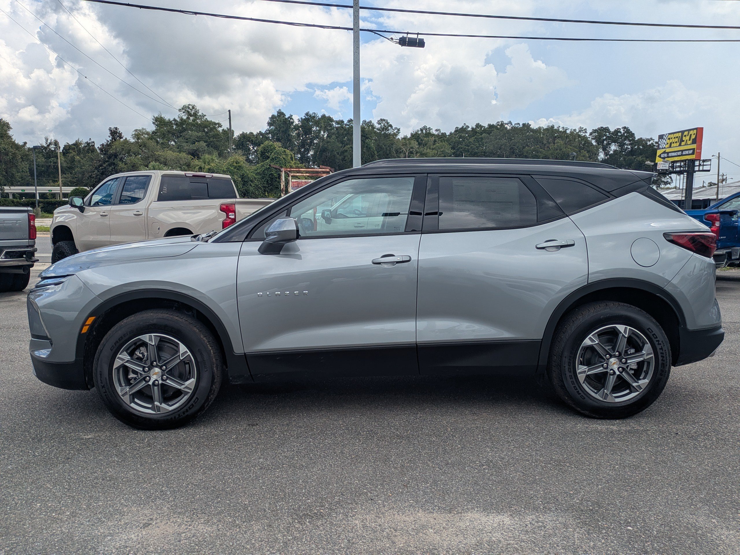 New 2026 Chevrolet Blazer LT w/ Convenience Package FWD image 7