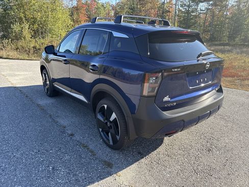 New 2026 Nissan Kicks SR w/ Cold Weather Package image 5