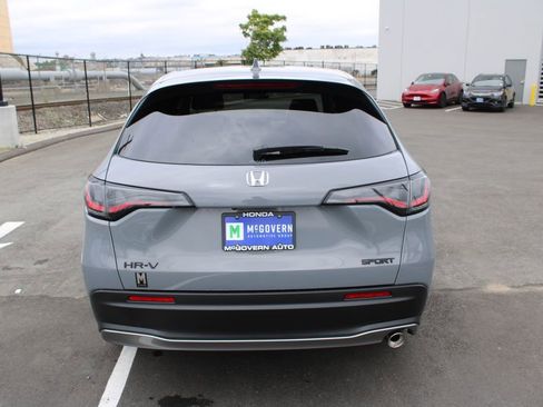 New 2026 Honda HR-V Sport image 12