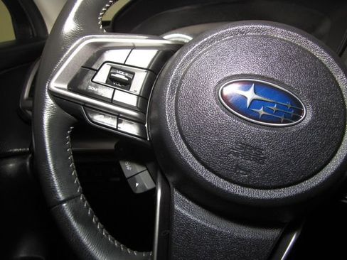 Used 2024 Subaru Forester Premium AWD/4WD image 5