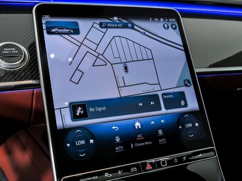 Used 2024 Mercedes-Benz S 63 AMG S image 35