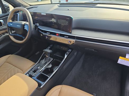 New 2026 Kia Sorento SX Prestige w/ Olive Brown Leather Package image 14