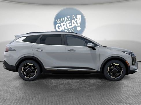 New 2026 Kia Sportage EX image 7