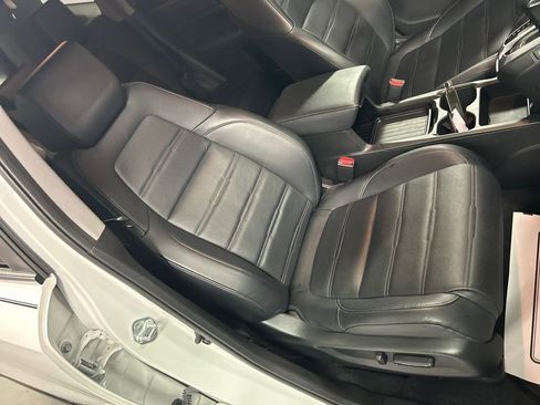 Used 2021 Honda CR-V EX-L image 24