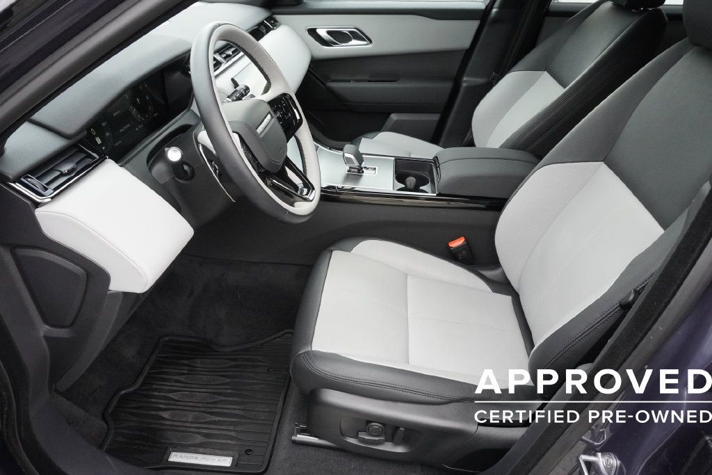 Used 2026 Land Rover Range Rover Velar S AWD/4WD image 19