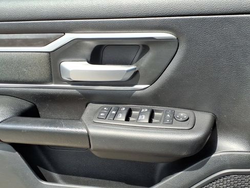 Used 2021 RAM 1500 Big Horn AWD/4WD image 35