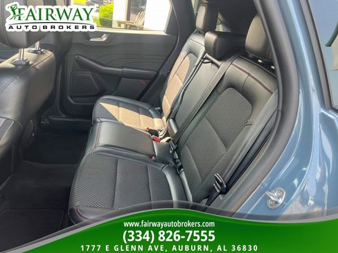 Used 2024 Ford Escape ST-Line w/ Tech Pack #1 image 11