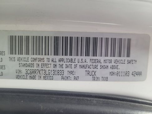 Used 2020 RAM 1500 Tradesman AWD/4WD image 33
