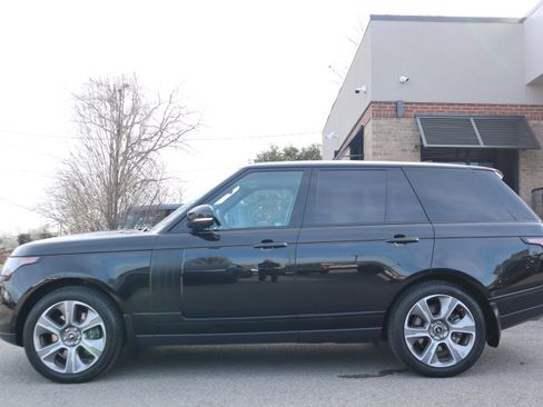 Used 2020 Land Rover Range Rover HSE image 10