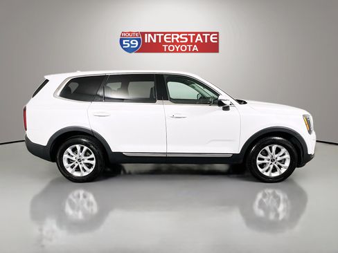Used 2020 Kia Telluride LX AWD/4WD image 8