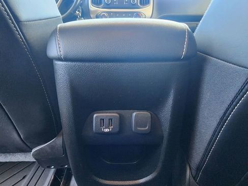 Used 2020 GMC Canyon Denali AWD/4WD image 17