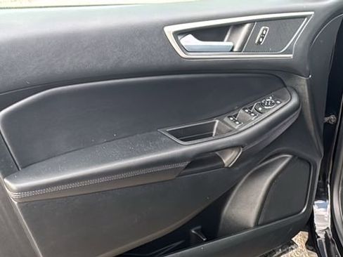Certified 2023 Ford Edge SEL w/ Convenience Package image 9