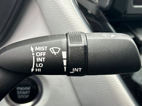 Used 2024 Toyota Corolla SE image 38