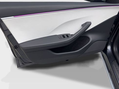 Used 2025 Tesla Model 3 Long Range image 28