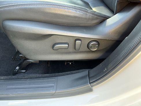 Used 2024 Subaru Forester Touring w/ Pop Package 2 image 22