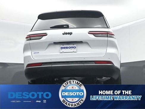 New 2025 Jeep Grand Cherokee L Altitude image 45