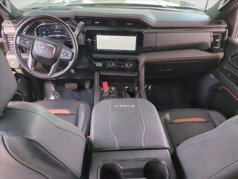 Used 2024 GMC Sierra 2500 AT4 w/ AT4 Premium Plus Package image 18