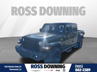 Used 2023 Jeep Gladiator Willys video 1