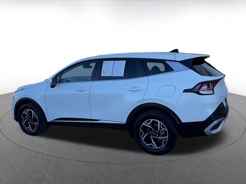 Used 2025 Kia Sportage LX image 10