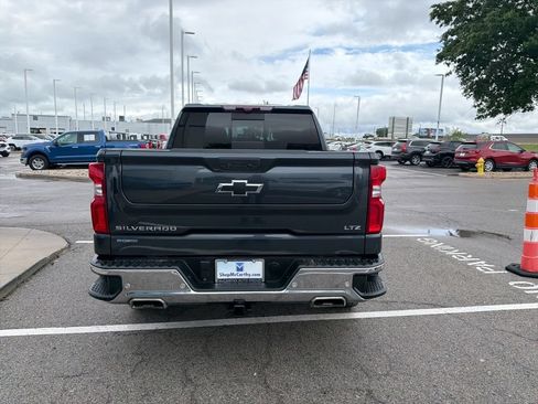 Used 2022 Chevrolet Silverado 1500 LTZ w/ LTZ Premium Package AWD/4WD image 4