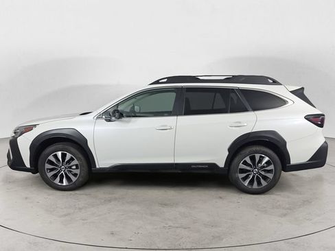 Certified 2025 Subaru Outback Limited AWD/4WD image 2