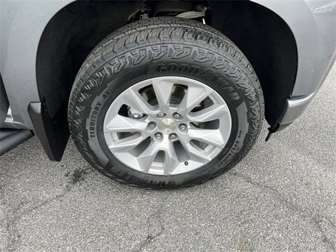 Used 2022 Chevrolet Silverado 1500 Custom w/ Safety Confidence Package image 30