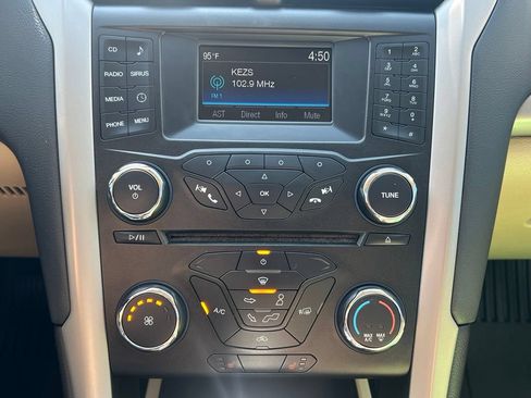Used 2014 Ford Fusion SE w/ Equipment Group 202A FWD image 28