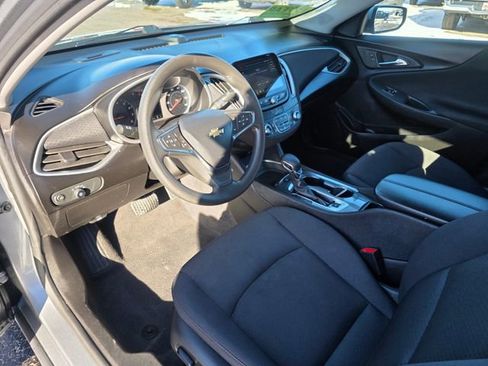 Used 2024 Chevrolet Malibu LT image 20