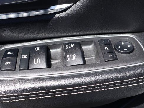 Used 2022 RAM 1500 Laramie RWD image 17