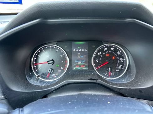 Used 2021 Toyota RAV4 XLE Premium FWD image 10