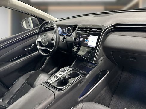 Certified 2024 Hyundai Tucson Limited FWD image 17