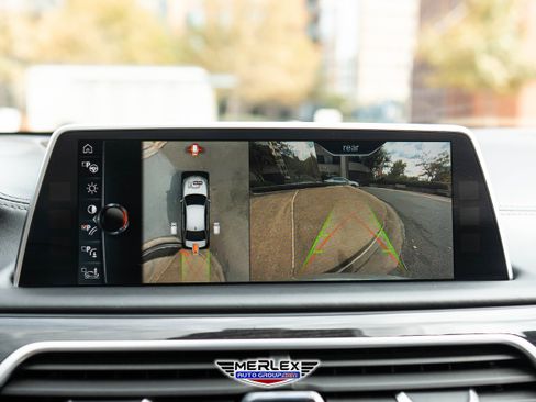 Used 2016 BMW 750i xDrive image 35