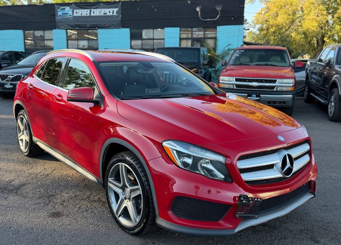 Used 2015 Mercedes-Benz GLA 250 4MATIC image 1