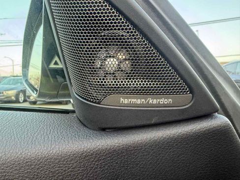 Used 2015 BMW M4 Coupe image 24