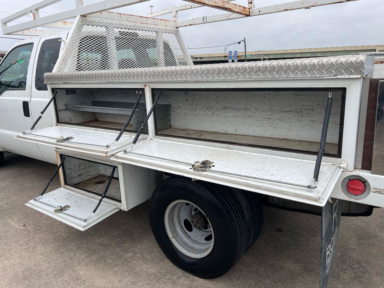 Used 2001 Ford F350 XL RWD image 24