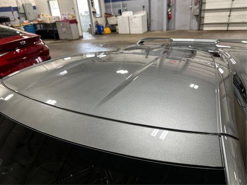 Used 2023 Chevrolet Corvette Stingray Premium Cpe w/ Z51 Performance Package RWD image 11