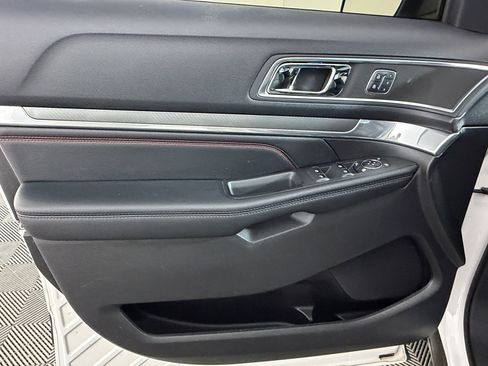 Used 2016 Ford Explorer Sport w/ Equipment Group 401A AWD/4WD image 14