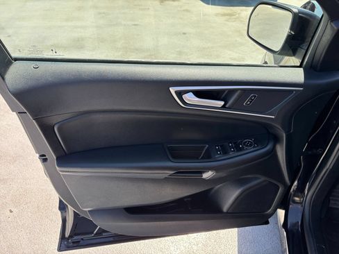 Used 2024 Ford Edge SEL AWD/4WD image 18