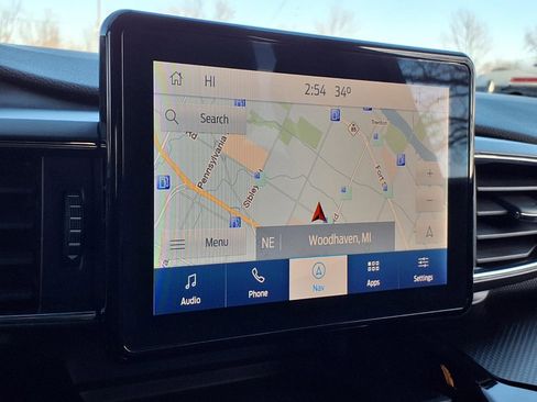 Used 2022 Ford Explorer ST-Line image 9