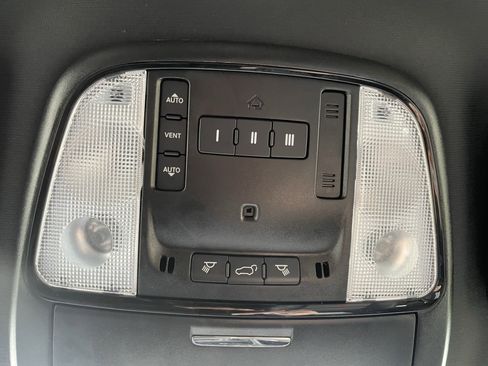 Used 2024 Dodge Durango GT image 32