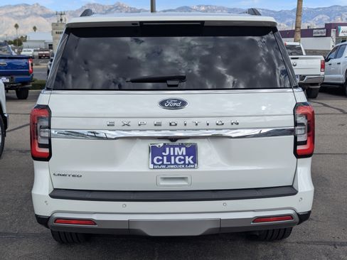 Used 2022 Ford Expedition Limited image 3
