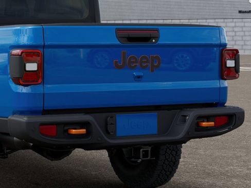 New 2026 Jeep Gladiator Mojave image 13