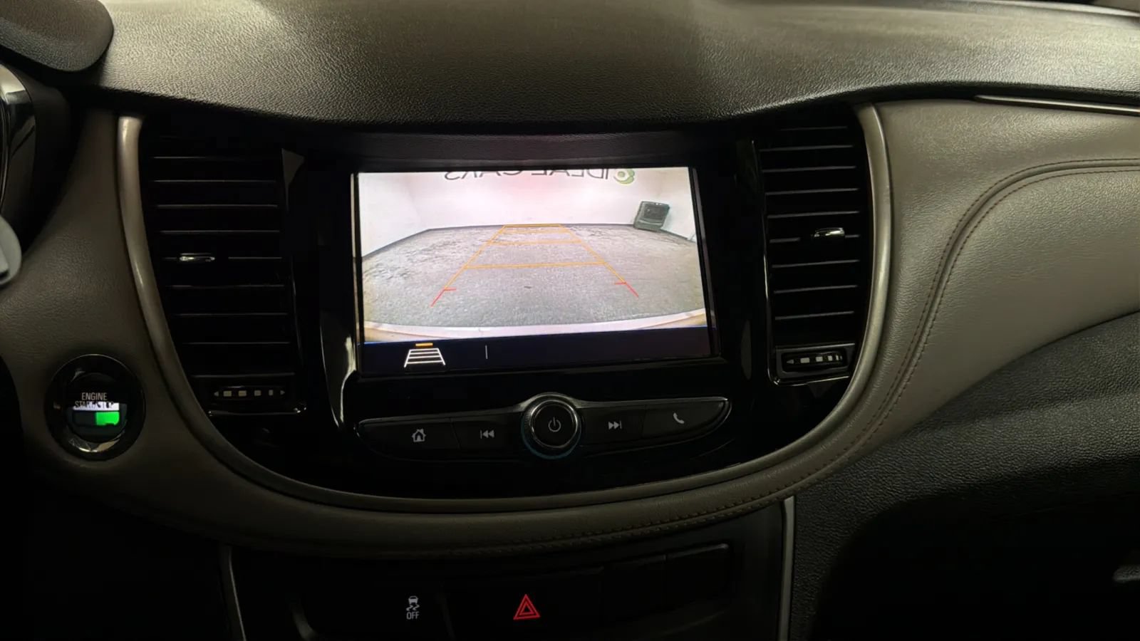 Used 2018 Chevrolet Trax LT w/ Driver Confidence Package FWD image 14