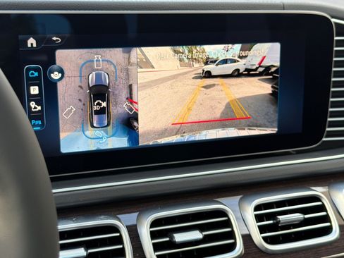 New 2026 Mercedes-Benz GLS 450 4MATIC image 20