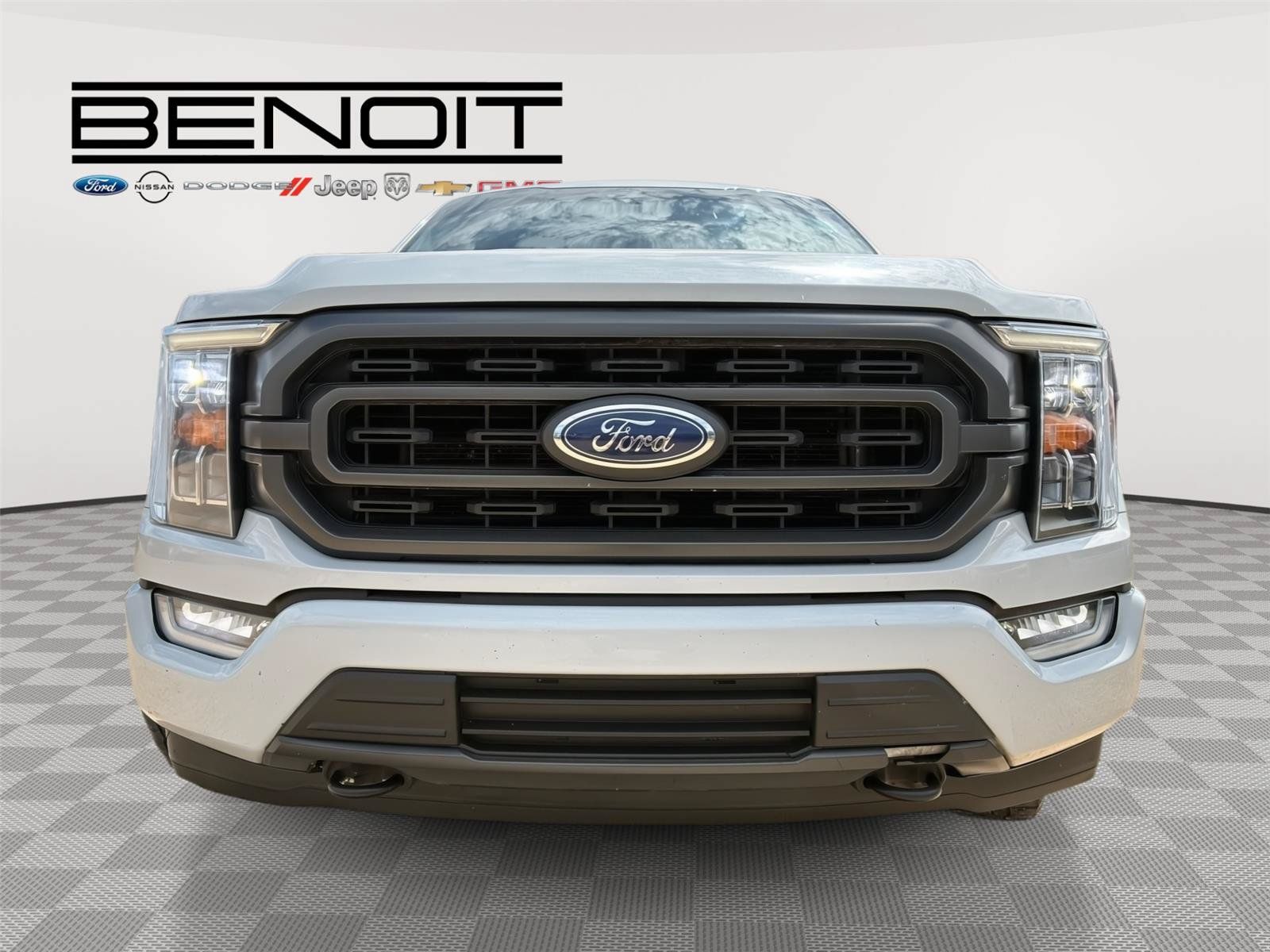 Used 2023 Ford F150 XLT w/ Equipment Group 302A High AWD/4WD image 3