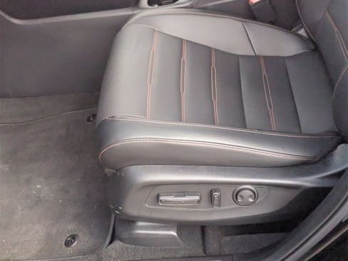 Used 2025 Honda CR-V Sport-L image 28