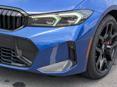 New 2026 BMW 330i Sedan w/ M Sport Package RWD image 9